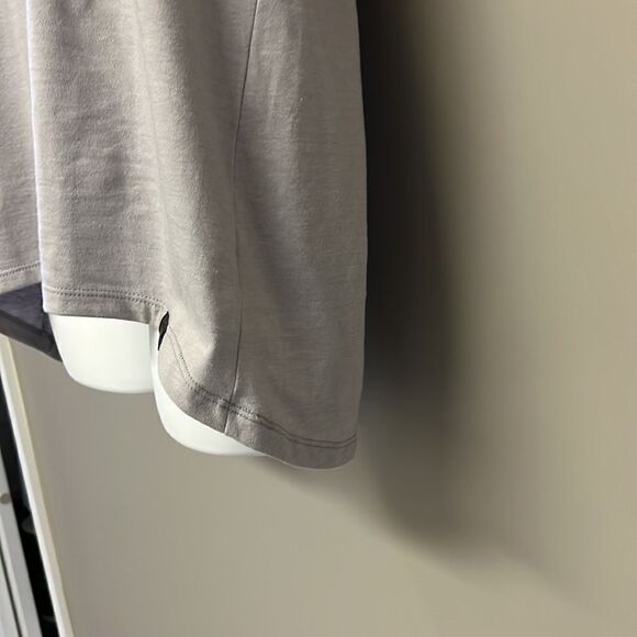 The North Face Lt. Heather Gray Classic Fit High Low Razorback Tank Top- Small - Picture 6 of 13